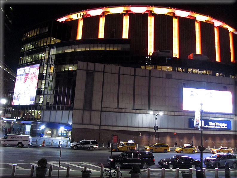 foto New York di notte